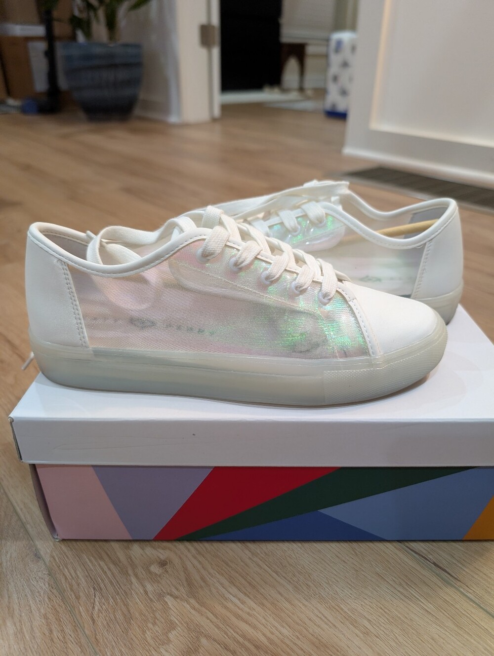 Katy Perry "The Goodies" Iridescent White Low-Top Sneaker